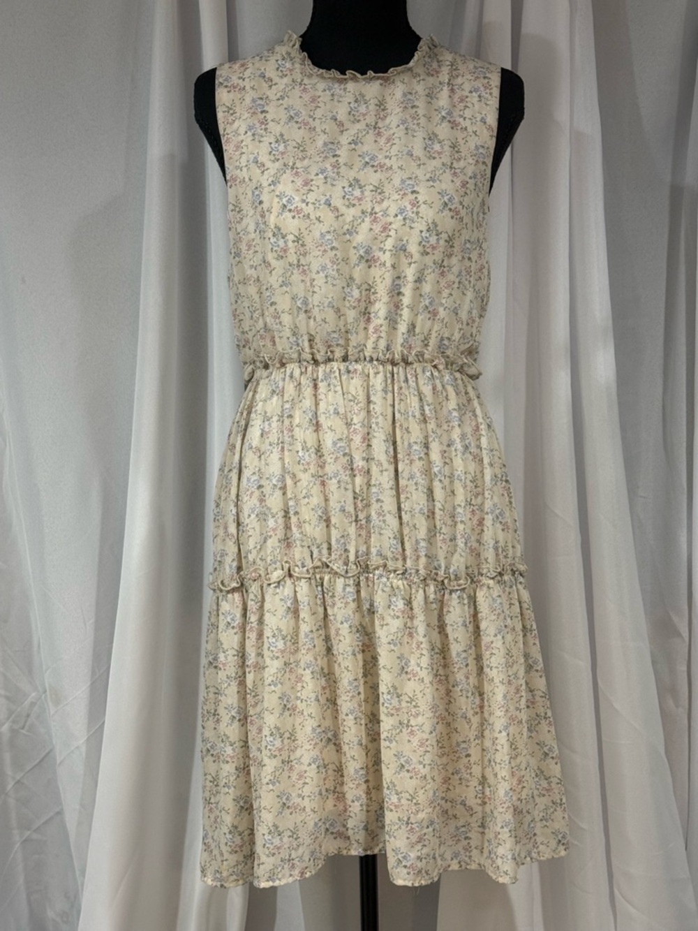 Sienna Sky Cream Floral Midi Dress